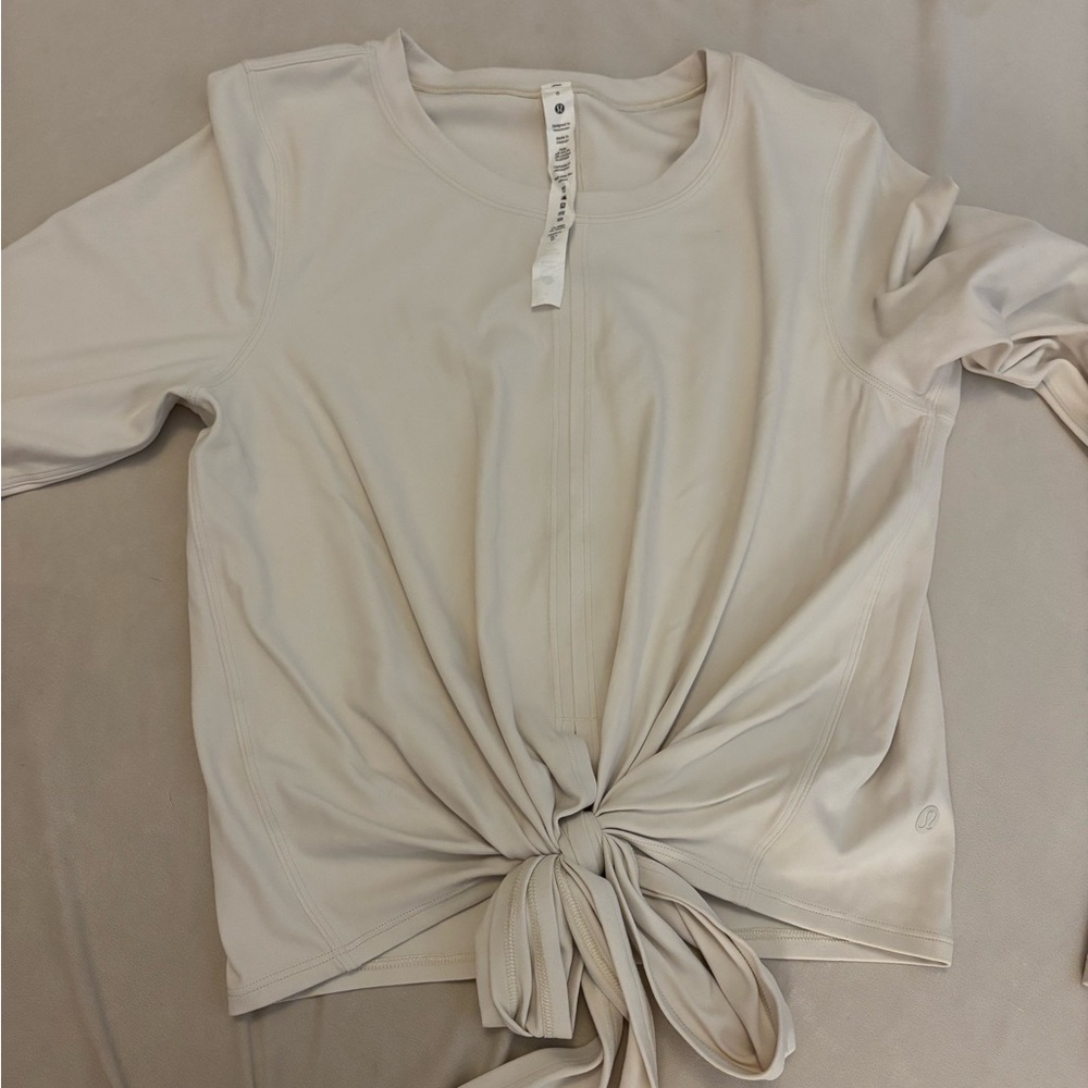 Lululemon Women's Cream Top with Tie Detail